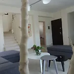 Alkyoni House In *